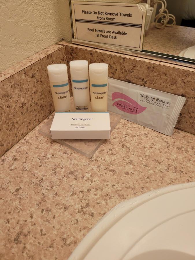 בלינגהאם Morningglory Inn & Suites מראה חיצוני תמונה