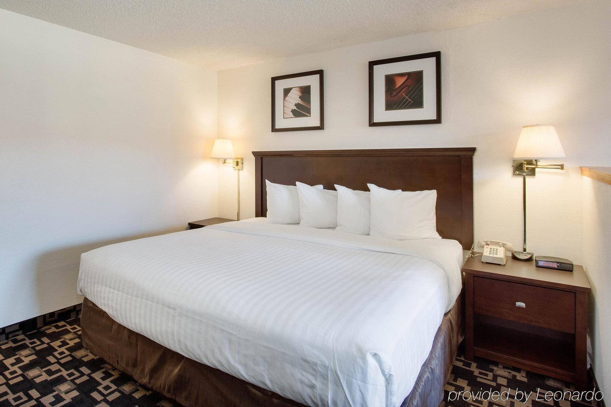 בלינגהאם Morningglory Inn & Suites מראה חיצוני תמונה