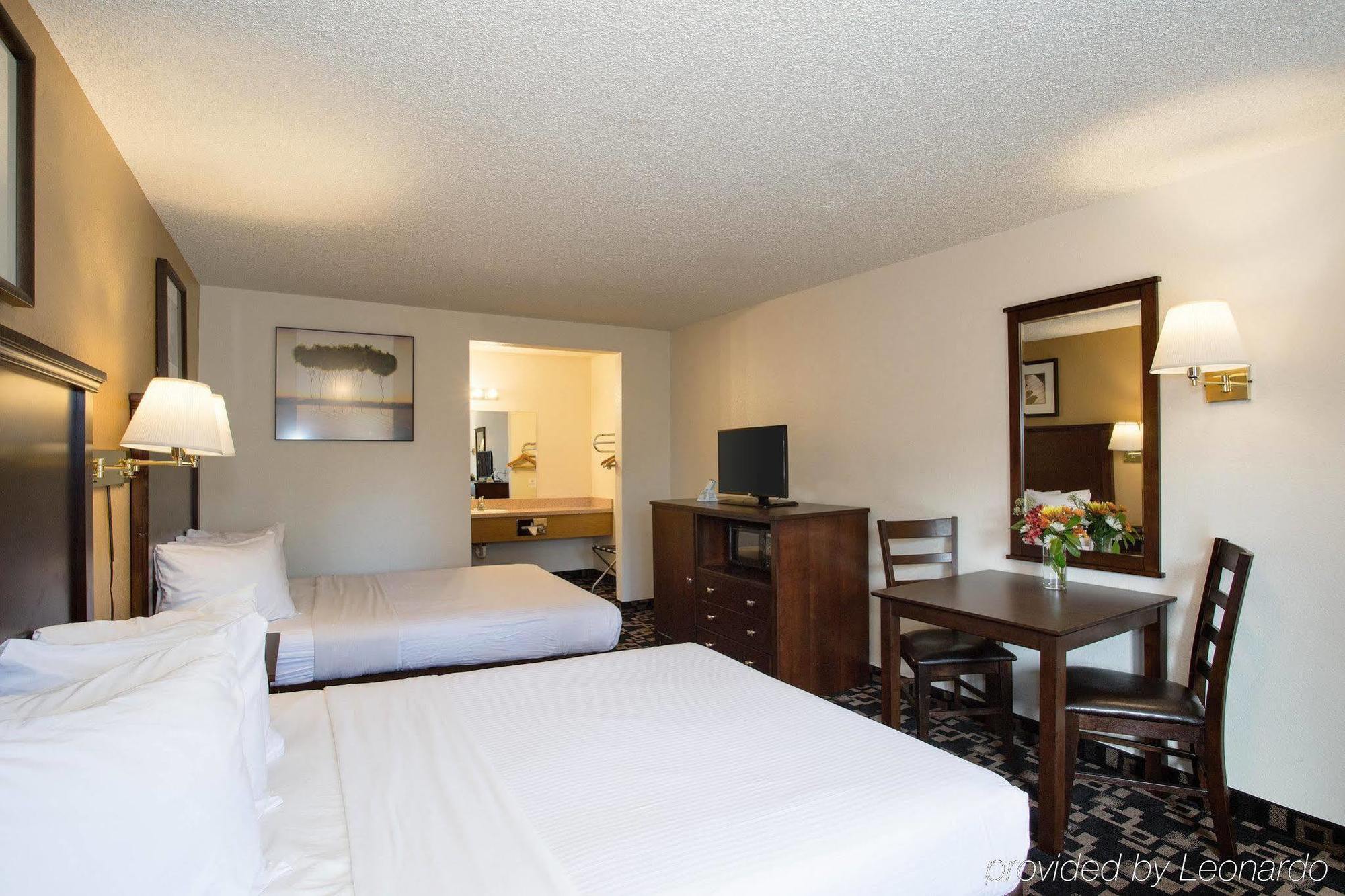 בלינגהאם Morningglory Inn & Suites מראה חיצוני תמונה